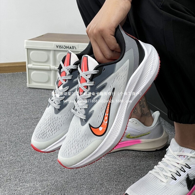 New Model Moon Landing 7Winflo Mesh Breathable Nike Official Putian Shoes Sports Running Shoes for Men and Women Jogging Shoes for Couples New Model Moon Landing 7Winflo Mesh Breathable Nike Official Putian Shoes Sports Running Shoes for Men and Women Jogging Shoes for Couples