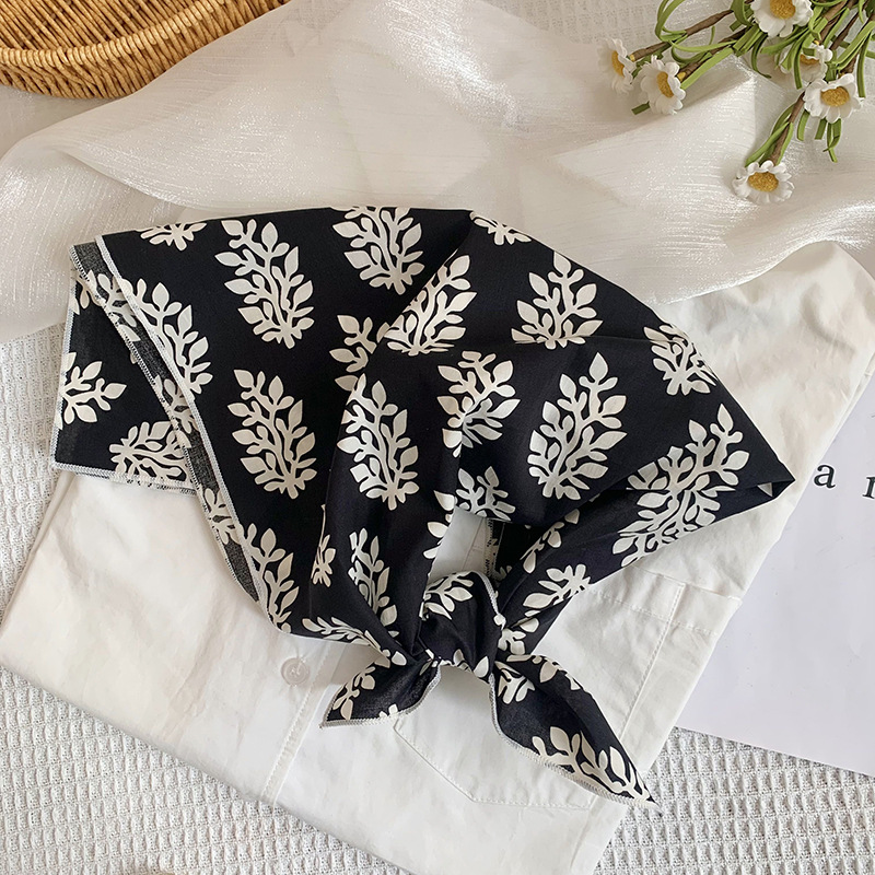 Bufanda de seda, bufanda cuadrada pequeña, nueva bufanda de seda literaria fresca, bufanda, bolso floral dulce, pañuelo en la cabeza, cinta para el cabello, serpentinas para el cabello