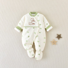 新款秋冬季男女宝宝包脚蝴蝶衣新生儿外出保暖连体衣卡通无骨哈衣