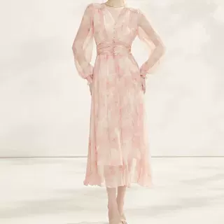 现货 碎花连衣裙2026新款法式高级感仙女V领收腰长裙茶歇法式气质