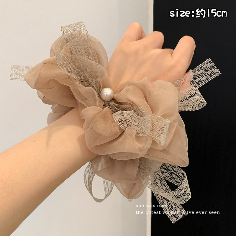 Nuevo scrunchie de encaje multicapa 2026 para mujer, lazo para el pelo de alta gama, accesorio suave para el cabello estilo coreano.