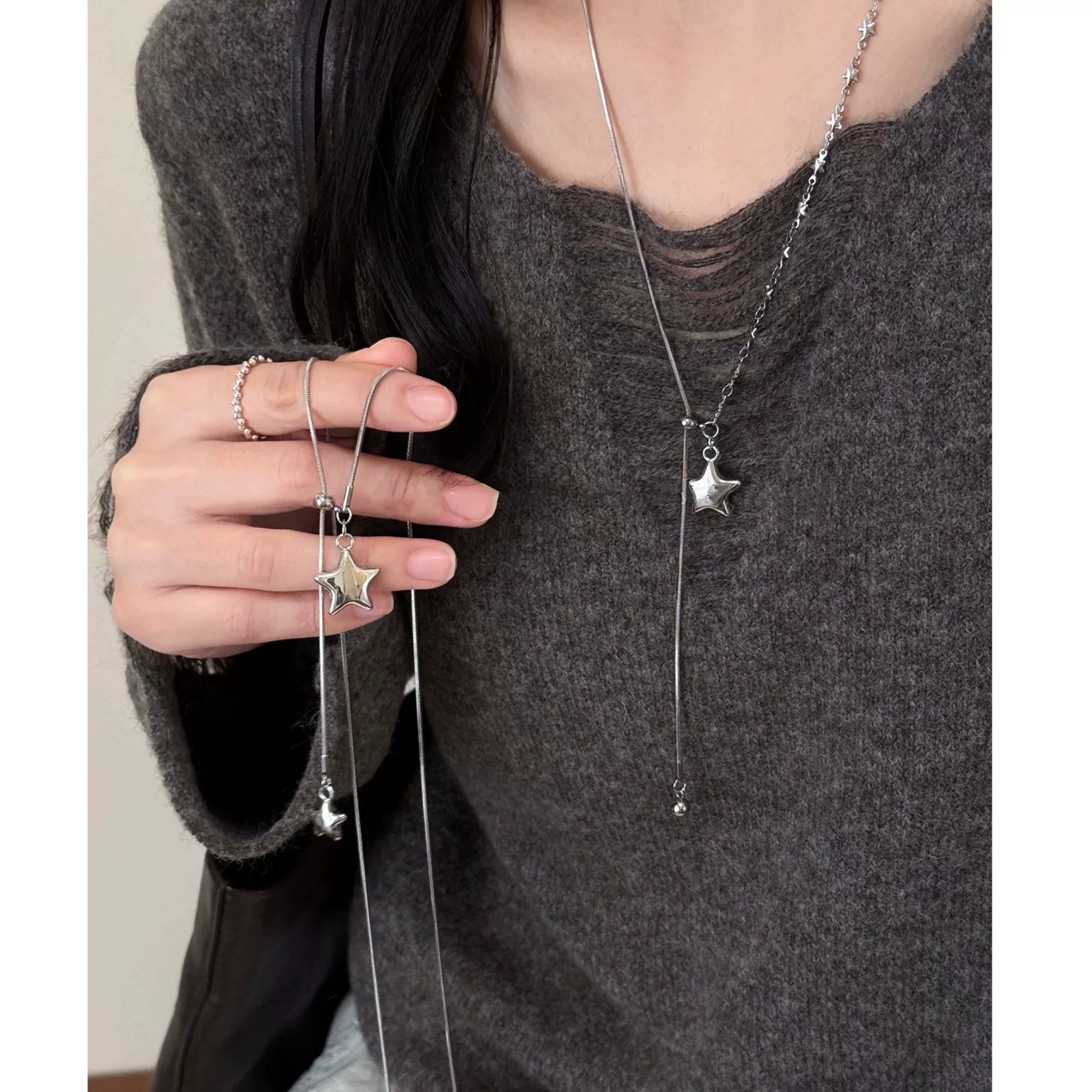 Silver Asymmetric Star Pull-Out Necklace for Women, Korean Style Atmospheric Long Sweater Chain, Niche High-End Accessories