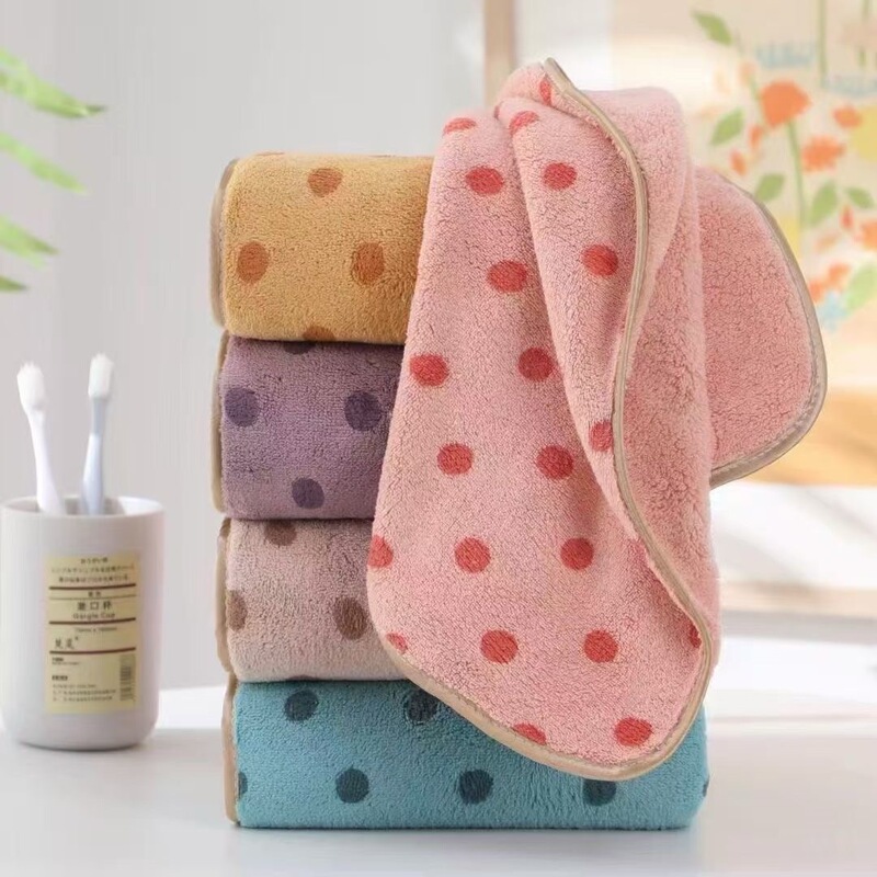 Coral Velvet Polka Dot Towel Set, Thickened, for Adults, for Home Daily Use, Absorbent Bath Towel, Holiday Gift Towel Coral Velvet Polka Dot Towel Set, Thickened, for Adults, for Home Daily Use, Absorbent Bath Towel, Holiday Gift Towel