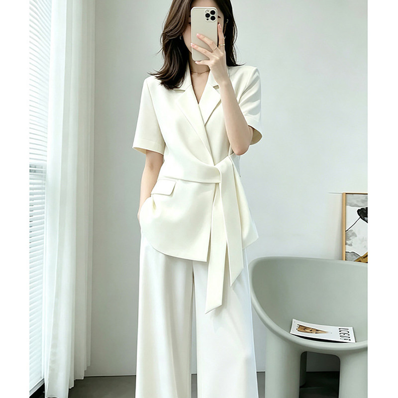High-End Fashion Plus-Size Summer Thin Short-Sleeved Suit Set for Women, Korean-Style Wide-Leg Pants Two-Piece Set, New Style with an Elegant Look High-End Fashion Plus-Size Summer Thin Short-Sleeved Suit Set for Women, Korean-Style Wide-Leg Pants Two-Piece Set, New Style with an Elegant Look