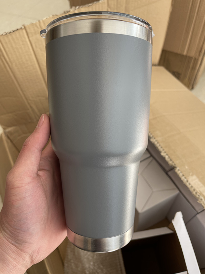 EAE951863EBFE5A5951968D3C27A3E