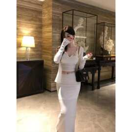 三件套玉裳庭光 早秋显瘦遮肉显身材感蕾丝吊带长袖开衫