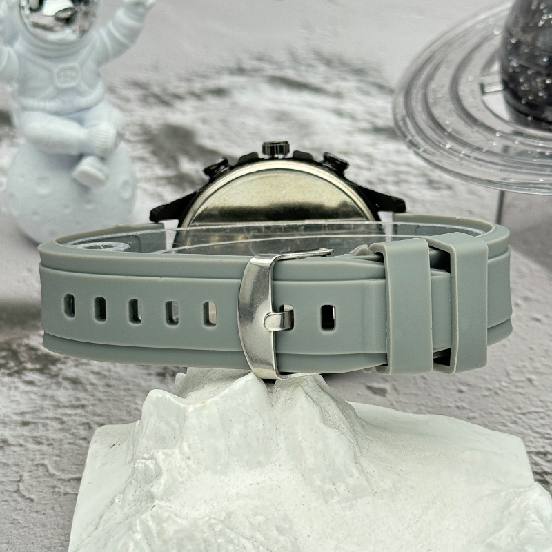 クロスボーダー外国貿易新型ファッションファッション男性腕時計学生レジャースポーツシリコンテープ大文字板石英時計男