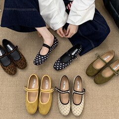 复古平底绒面韩版玛丽珍单鞋仙女2025新款春秋冬季红色温柔晚晚鞋