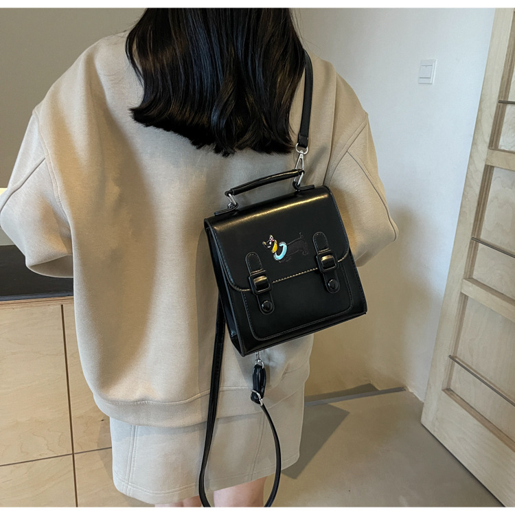 French contrasting color backpack Cambridge autumn/winter 2024 new trendy women's bag single shoulder crossbody handbag_voghion.com