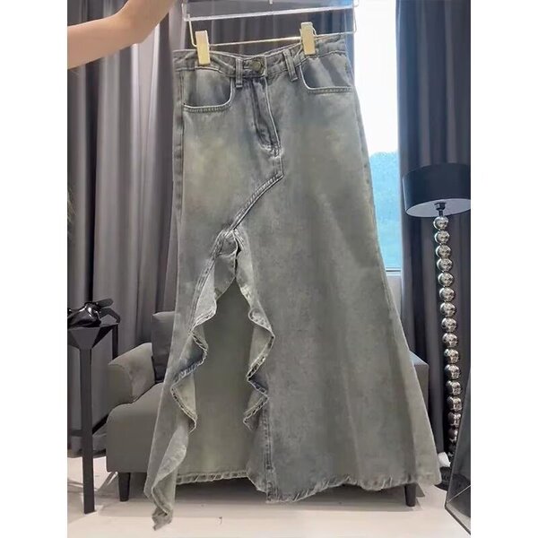Small design summer denim skirt