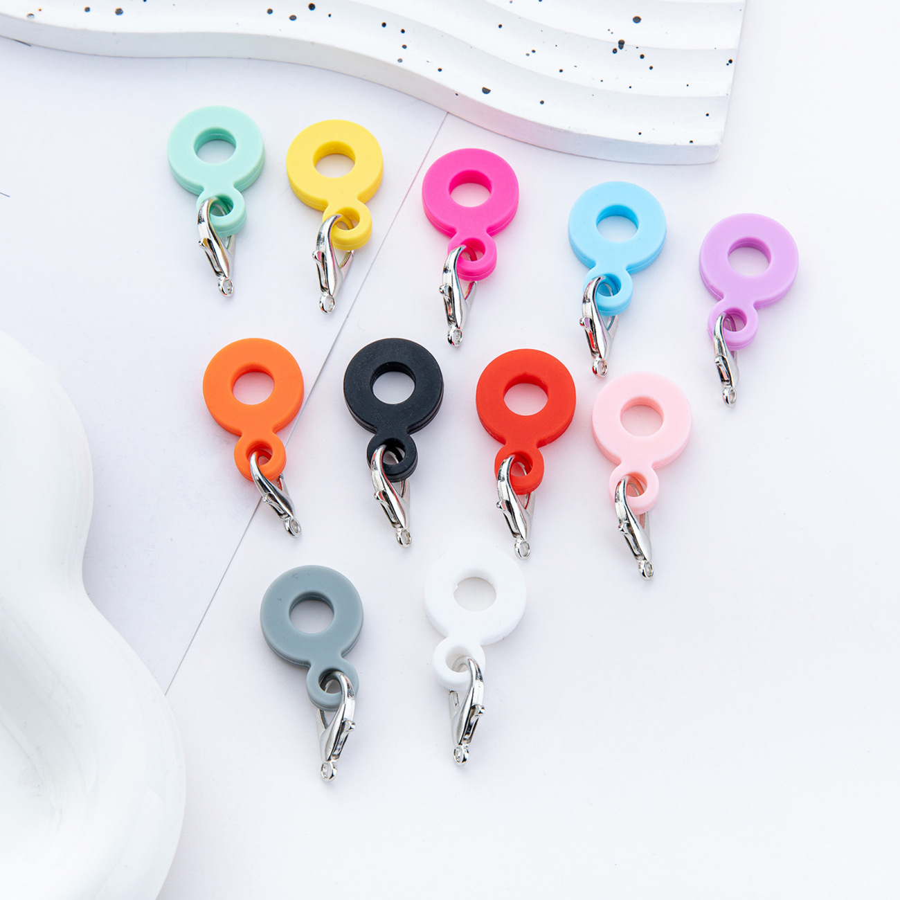 Colgante de paja de silicona DIY creativo adecuado para 8mm - 10mm taza de agua colgante de paja de silicona fábrica directa