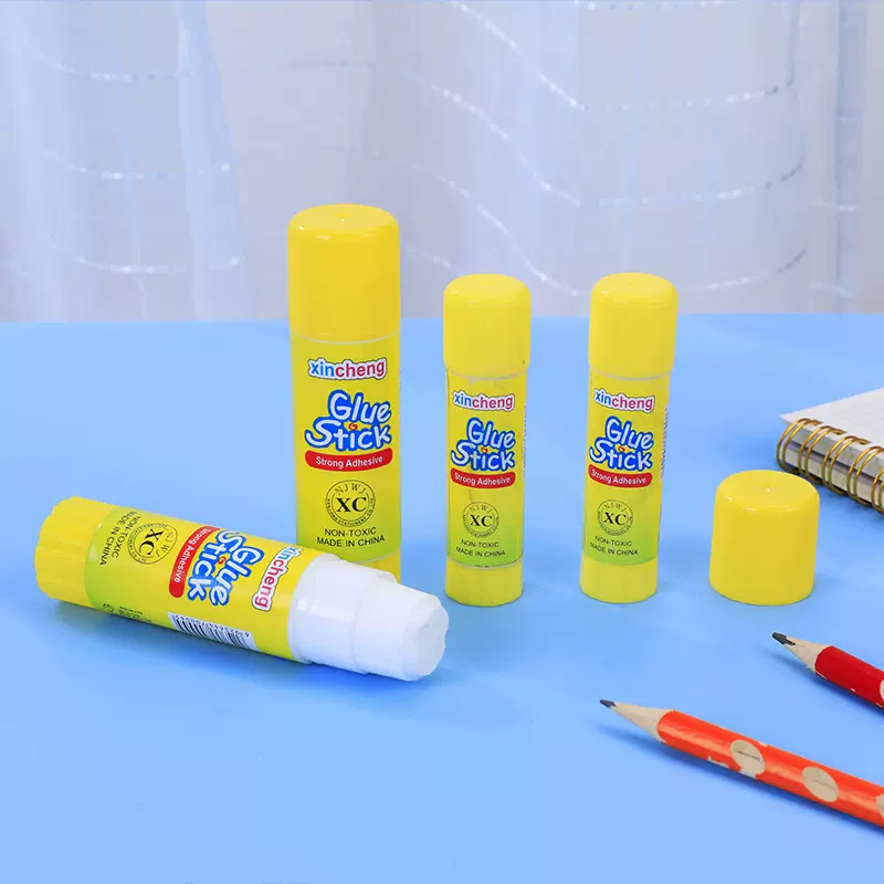 高粘度强力固体胶 学生手工文具固体胶水 办公用品固体胶棒批发