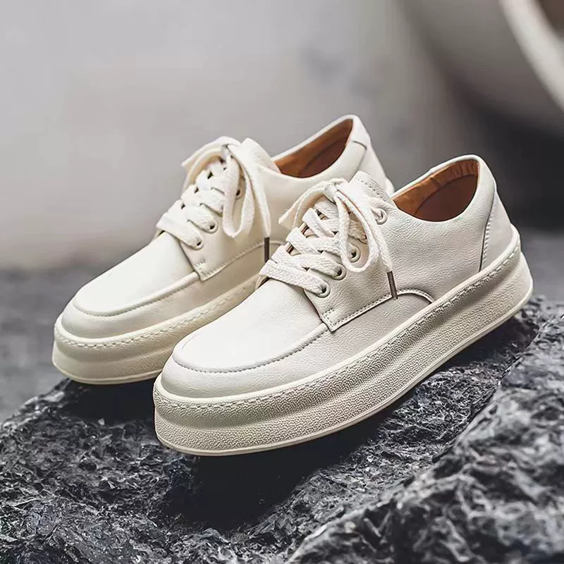 Белые мужские туфли, новинка 2025, универсальные туфли из натуральной кожи, летние дышащие повседневные кроссовки на толстой подошве, мужская обувь для трибутины