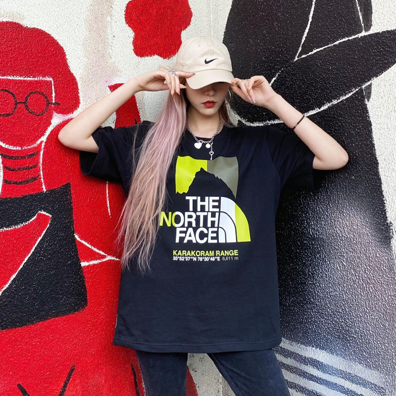2026 North Face 230g Cotton Loose T-Shirt Unisex Couple Trendy Printed Loose Fit One-To-One Matching Style 2026 North Face 230g Cotton Loose T-Shirt Unisex Couple Trendy Printed Loose Fit One-To-One Matching Style