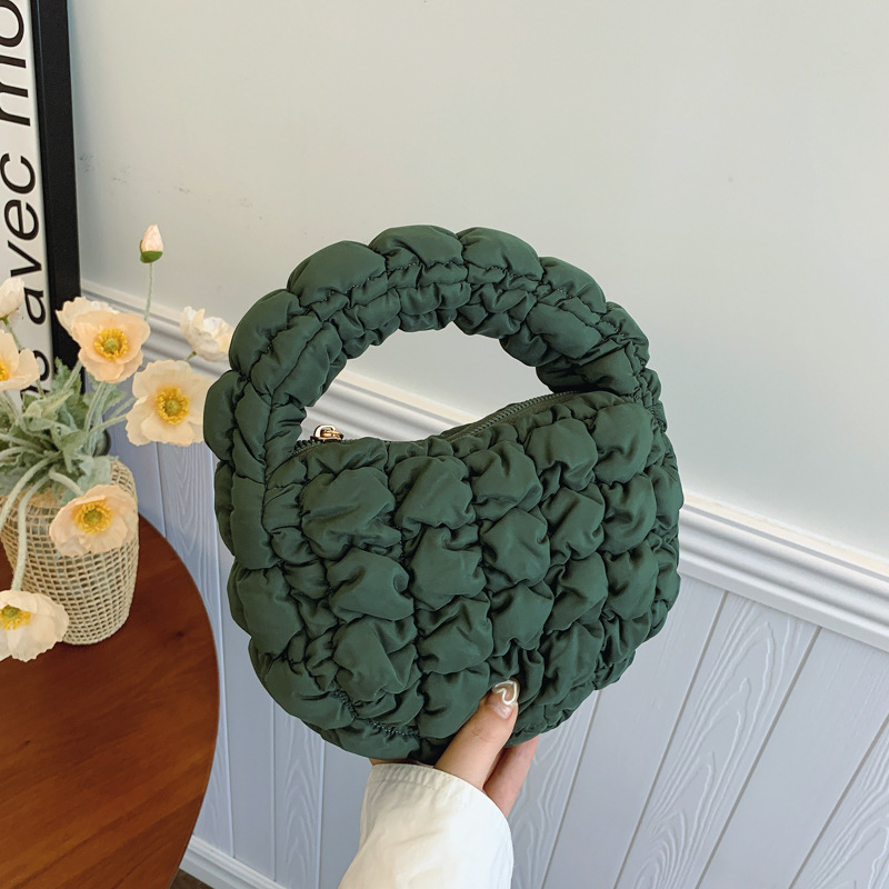 펜던트가 없는 녹색