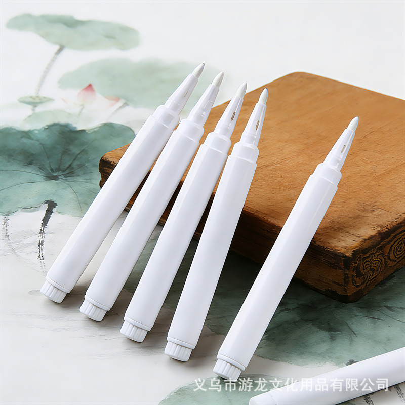 White Liquid Chalk Easy-To-Erase Pen, Dust-Free Water-Based Whiteboard Pen, Suitable for Meeting Rooms, Offices, and Classrooms