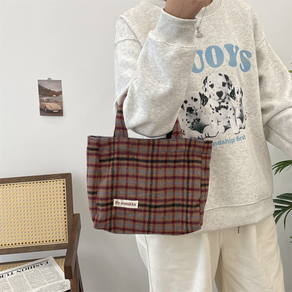 311021 Simple ins retro style woolen multi-color handbag for women, 2023 new checkered autumn and winter women's bag undefined