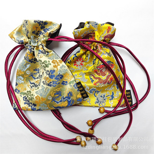 Source Manufacturer Supplies Brocade Drawstring Pockets, Embroidered Patterns, and Custom-Made Sachets