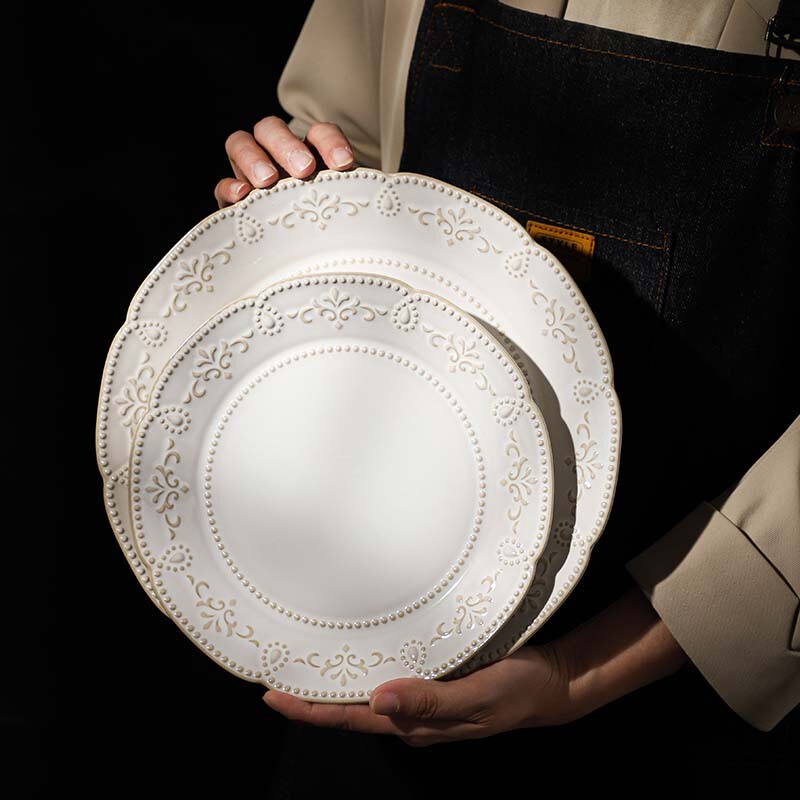 Vintage Palace Embossed Style Ceramic Coffee Cup and Saucer Set Kiln Change Afternoon Tea Cup Breakfast Plate Dispenser Combination