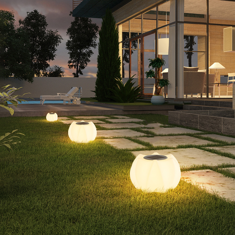 Luz de césped al aire libre luz solar impermeable villa patio luz de guía de paisaje pared cerrada luz de poste Zhongshan iluminación al por mayor