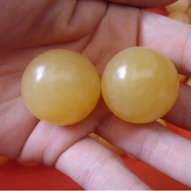 玉器工艺品;经络保健器材;宝石工艺品