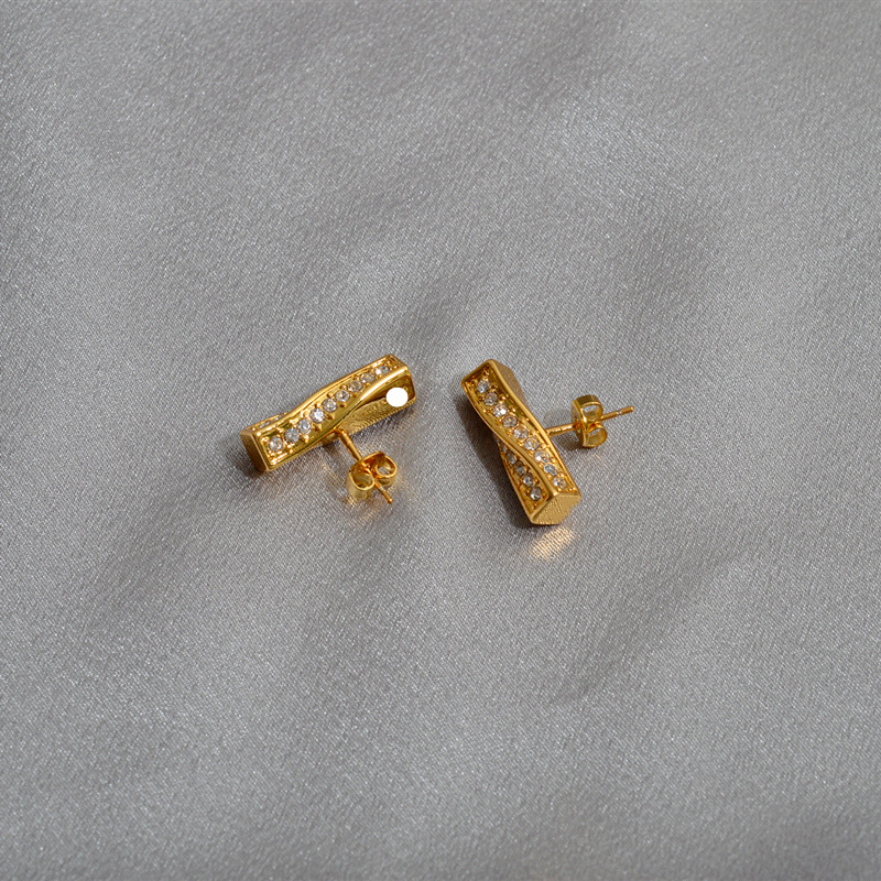 O1CN01rp7K281pG6UQNJ5IA_!!2209