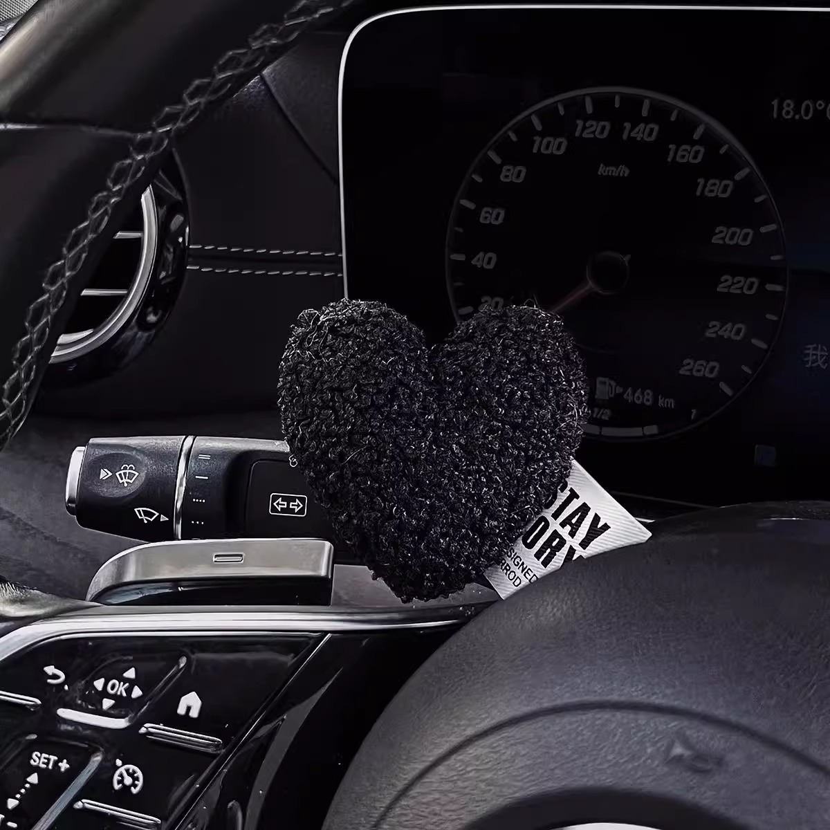 amor amor de peluche, engranaje de dirección, engranaje de dirección, control central, limpiaparabrisas, luces de dirección, adornos interiores de automóviles