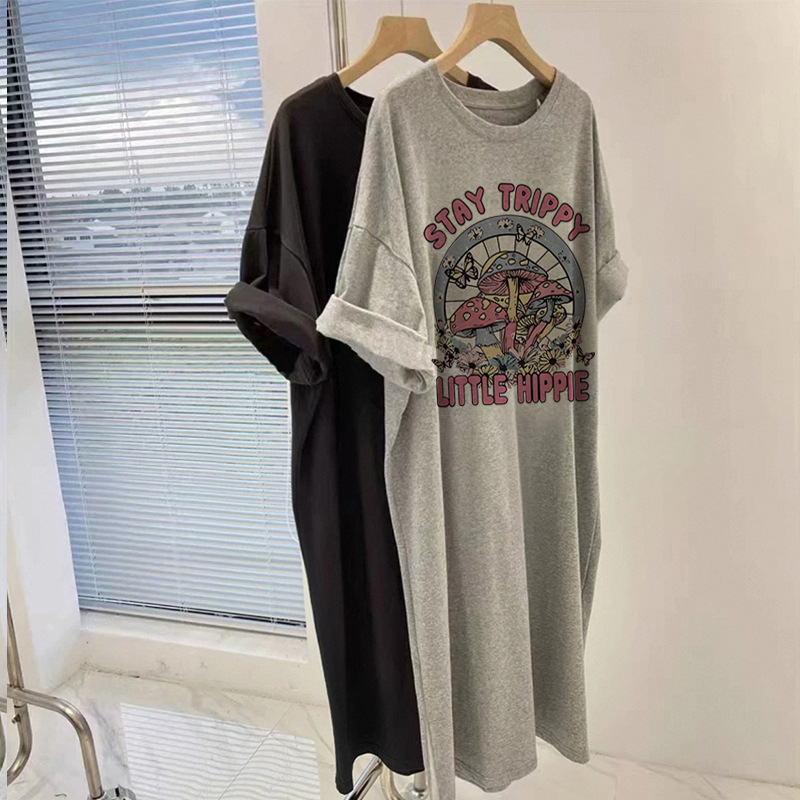 Cotton Short-sleeved dress Women's Summer Loose Hip Covering Over-the-knee T-shirt Dress Cartoon Printed Elegant Summer Long Skirt