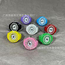 ����ָ������ָ��Ů�W���ɐ�����ʯӢ�������L���Q���N��ɫ�ˮ�