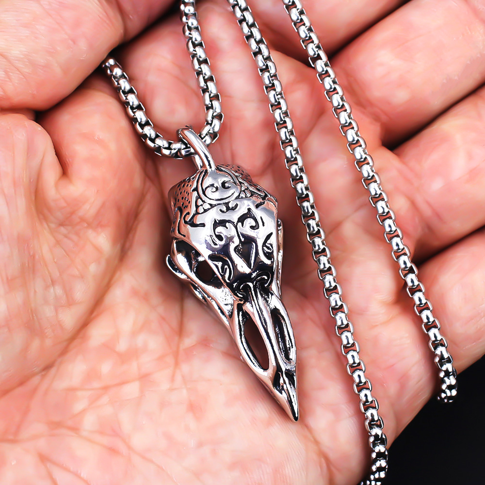 New olecranon + steel chain