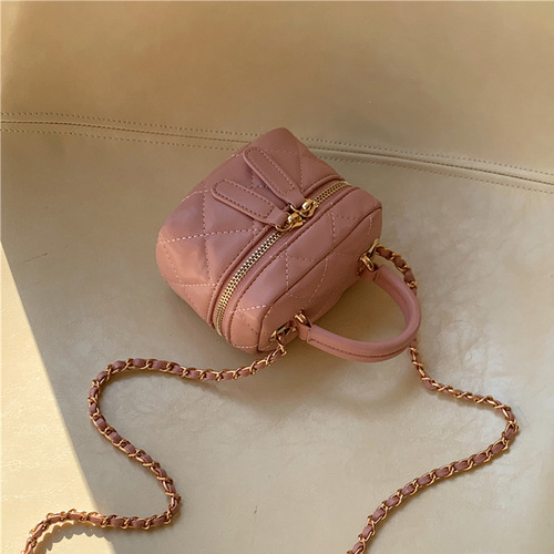 Korean version 2024 spring and summer new mini rhombus style chain bag versatile shoulder crossbody lipstick small bag