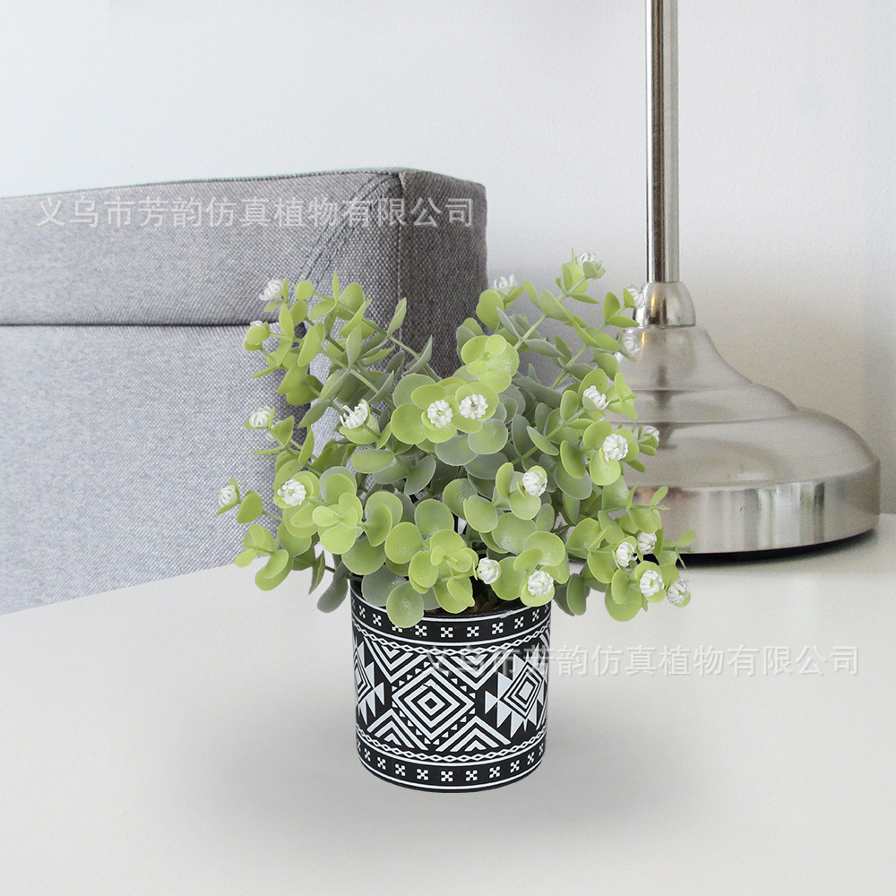 Macetas de plástico artificiales transfronterizas, flores artificiales y plantas verdes, decoraciones de bonsái pequeñas para la sala de estar del hogar.