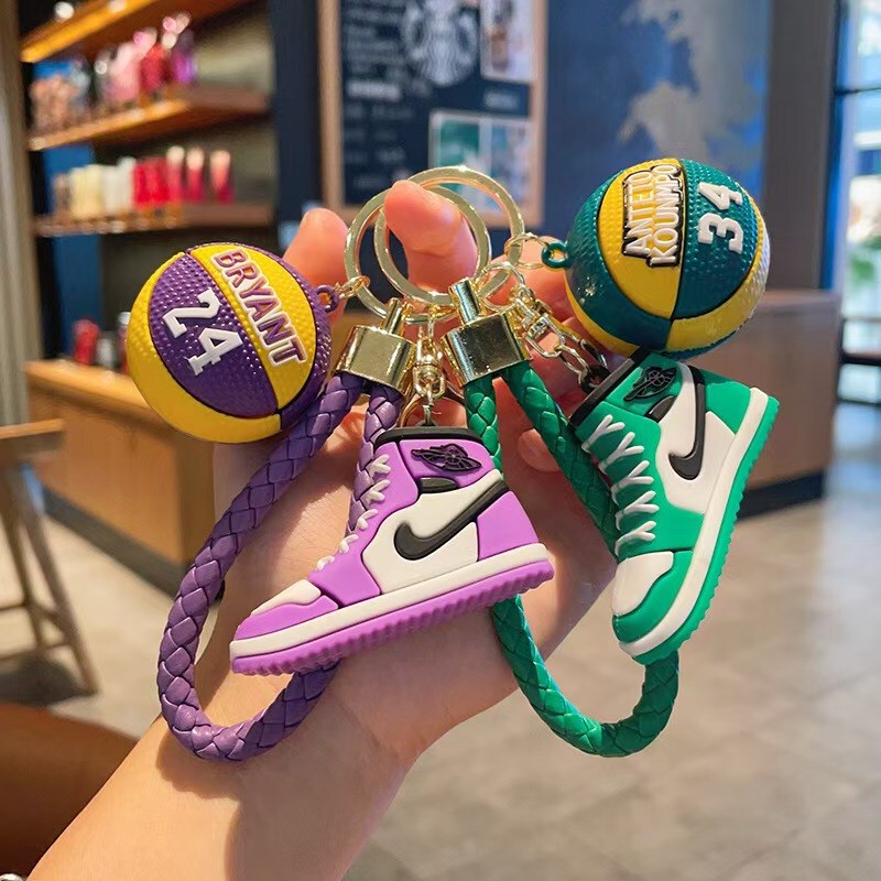 Basketball Shoe Keychain, Car Keychain, Backpack Pendant, Arcade Game Small Gifts Wholesale, Keychain Wholesale