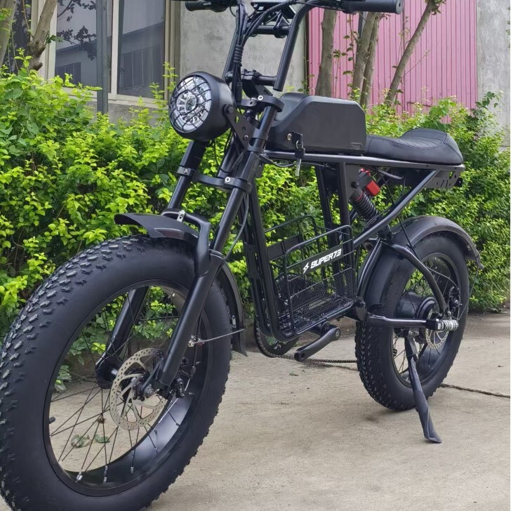 Super73-Style Retro Electric Bicycle with Off-Road Fat Tires, Mountain Climbing Assistance, and Long-Range Battery Life Super73-Style Retro Electric Bicycle with Off-Road Fat Tires, Mountain Climbing Assistance, and Long-Range Battery Life