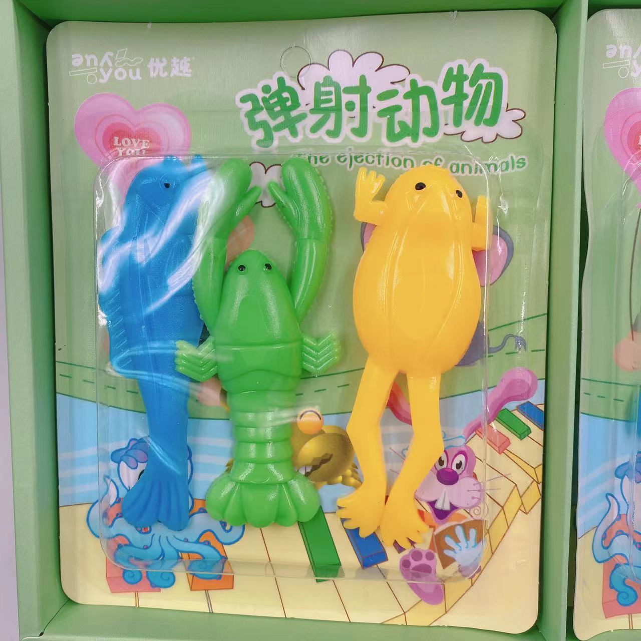 Douyin mismo estilo de ventilación, descompresión, expulsión de pavo con los dedos, lanzamiento de pollo, tirachinas creativas, nuevos puestos extraños e interesantes, venta caliente