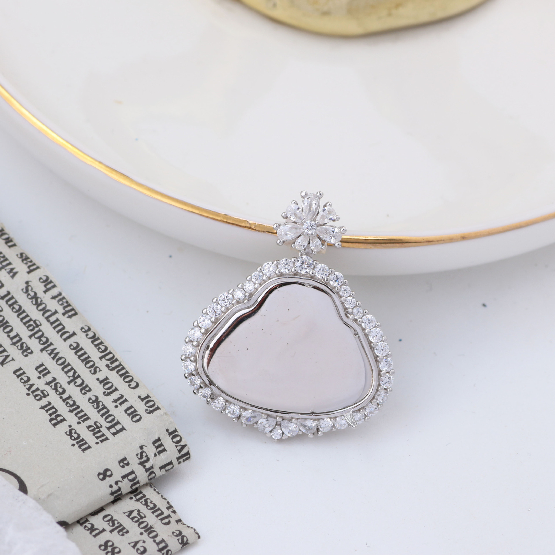 S925纯银镶嵌翡翠玉髓水沫玉吊坠空托 佛公吊坠银托包边封底空托