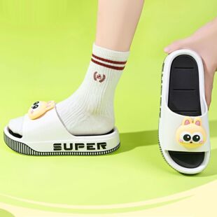 �ļ��Ǵ��¿�Ůʿ��Ь�r�����w��ͨ�ӼҺ��Ůʿ����Ь���lM10+1
