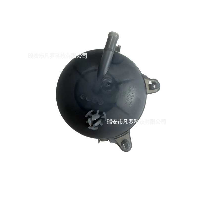 Suitable for Volkswagen Jetta, Golf, Tiguan, and Audi A3 radiator, part number 5Q0121407A, 5Q0121407F