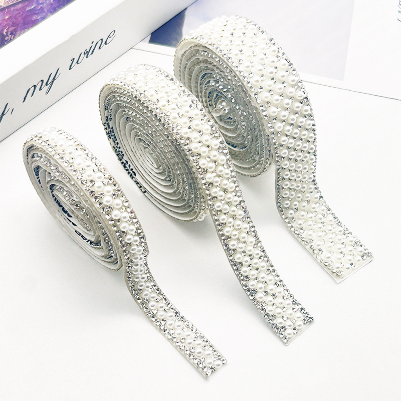 Pegatinas de diamantes de imitación transfronterizas tiras de diamantes de cristal autoadhesivas accesorios de joyería de bricolaje accesorios de ropa de diamantes de imitación tiras de diamantes de imitación de perlas