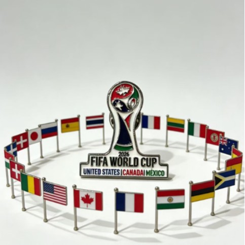 2026 Estados Unidos, Canadá, México, broche de la Copa del Mundo, aleación de goteo de aceite, recuerdos, actividades deportivas, accesorios, mochila