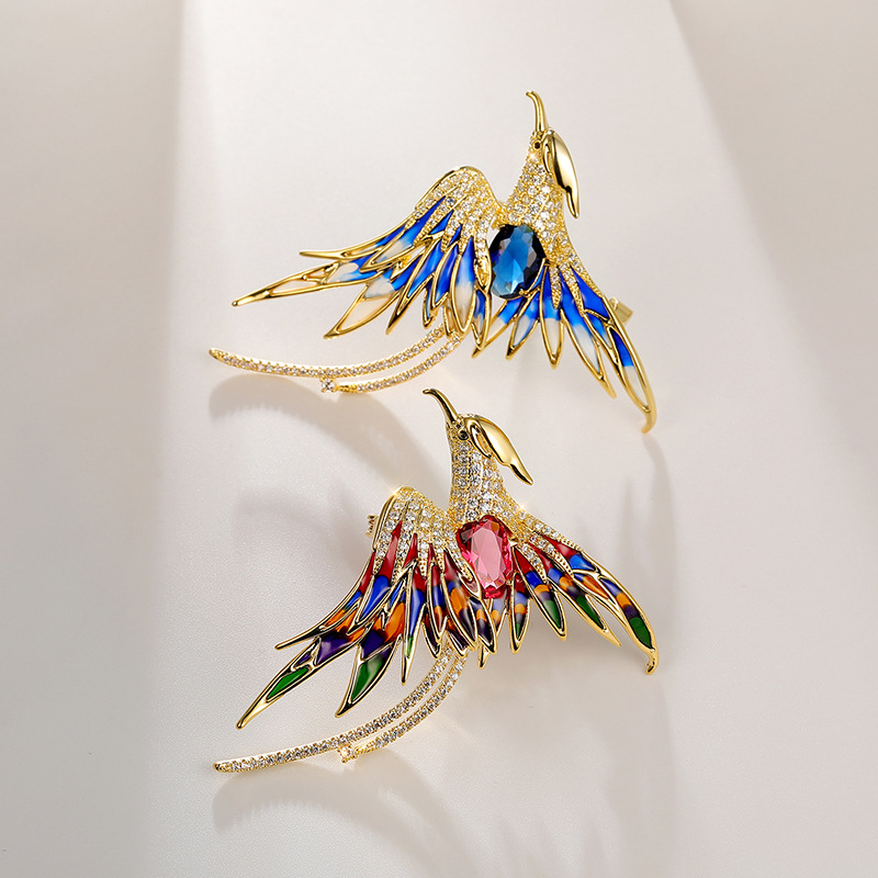 Thousands of silver Europe and the United States foreign trade clothing jewelry enamel zircon Phoenix men's brooch spot 29.9 postage!