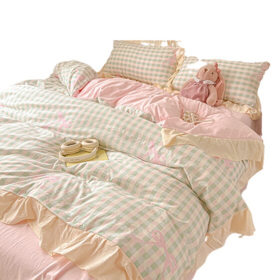 Princess Style Bed Sheet Quilt Cover Four-piece Set Single Bed Three-piece Set High-end Home Textile Bedclothes Dormitory Bed Cover Bed Skirt