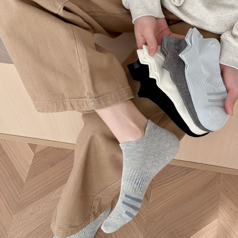 Men's Spring and Summer Thin Boat Socks, Sports Non-Slip Sweat-Absorbing Seamless Socks, Breathable Mesh Heel-Protecting Short Cotton Socks Men's Spring and Summer Thin Boat Socks, Sports Non-Slip Sweat-Absorbing Seamless Socks, Breathable Mesh Heel-Protecting Short Cotton Socks