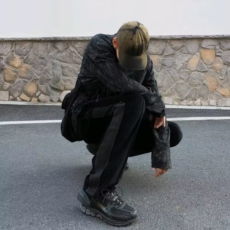 Velvet Sweatpants Image 4