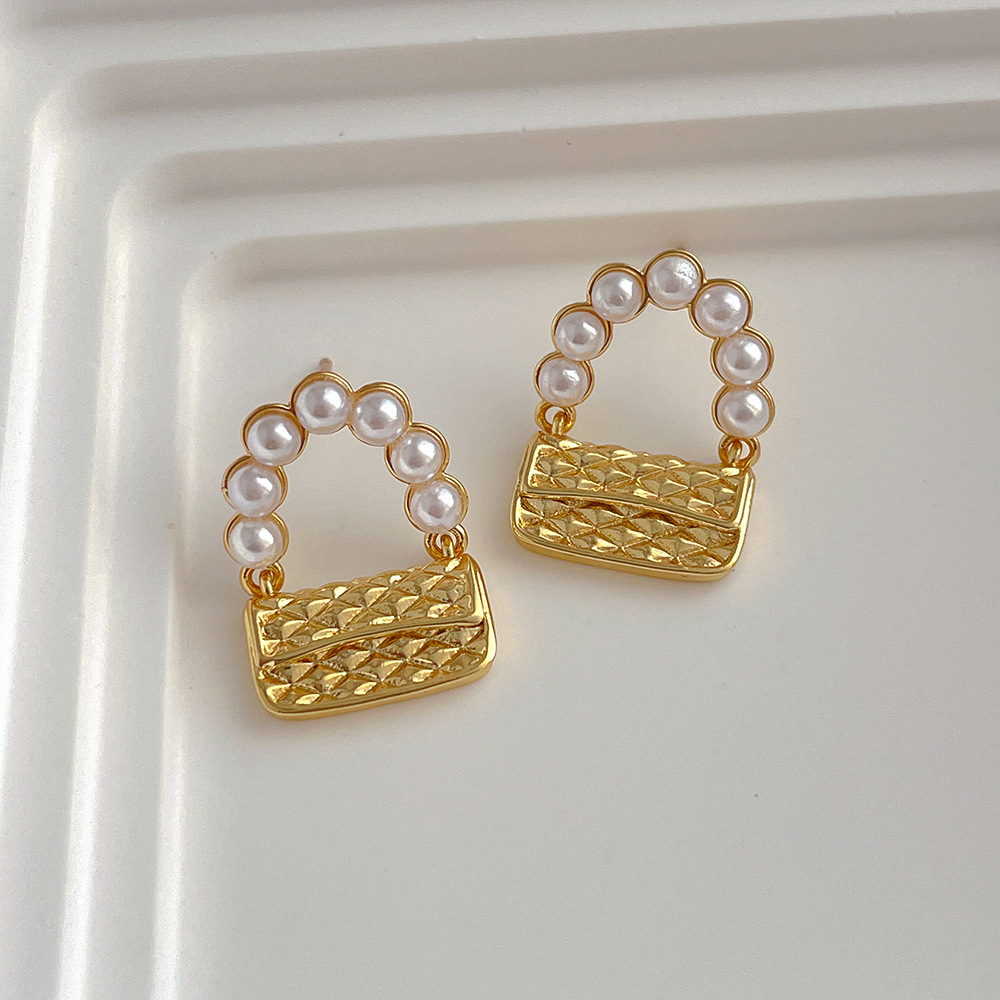 Fashion Bag Copper Plating Artificial Pearls Ear Studs 1 Pair