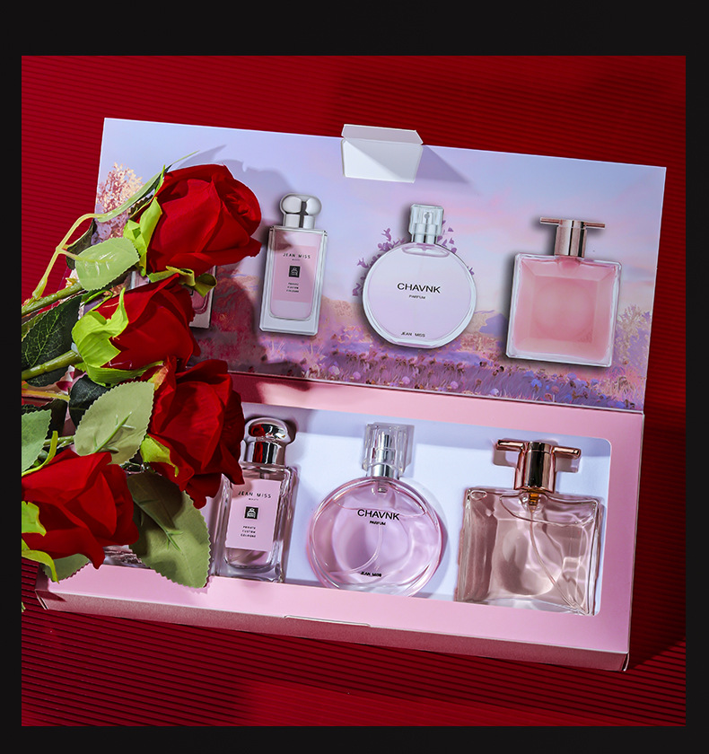 Xiaocheng Yixiang's new women's perfume set has a long-lasting fragrance and is a cross-border bestseller. My idol is the wholesale of perfume gift boxes undefined