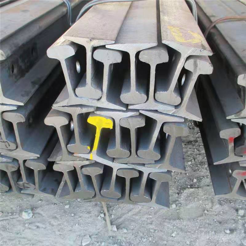 重庆轨道钢轻轨钢 火车轨道钢 起重钢轨43kg矿用轨道钢现货