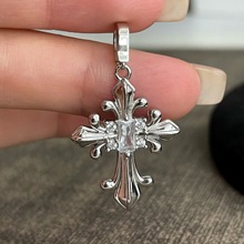 S925纯银鸢尾花十字架微镶吊坠高级感轻奢小众设计个性百搭