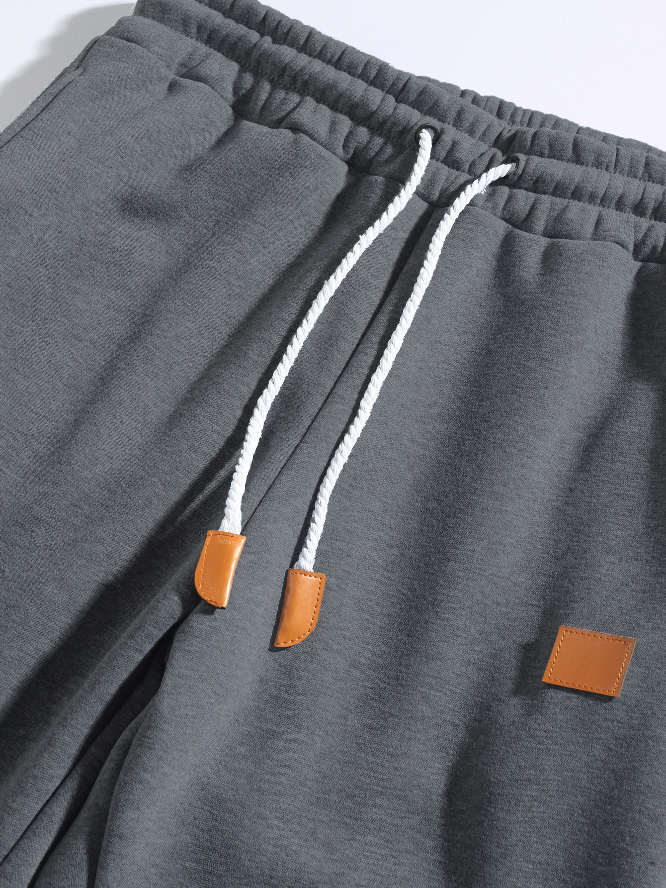 Herren-Cargohose mit mehreren Taschen – Stylische Streetwear-Freizeithose mit verstellbarem Kordelzug in der Taille und geradem Beinschnitt_voghion.com