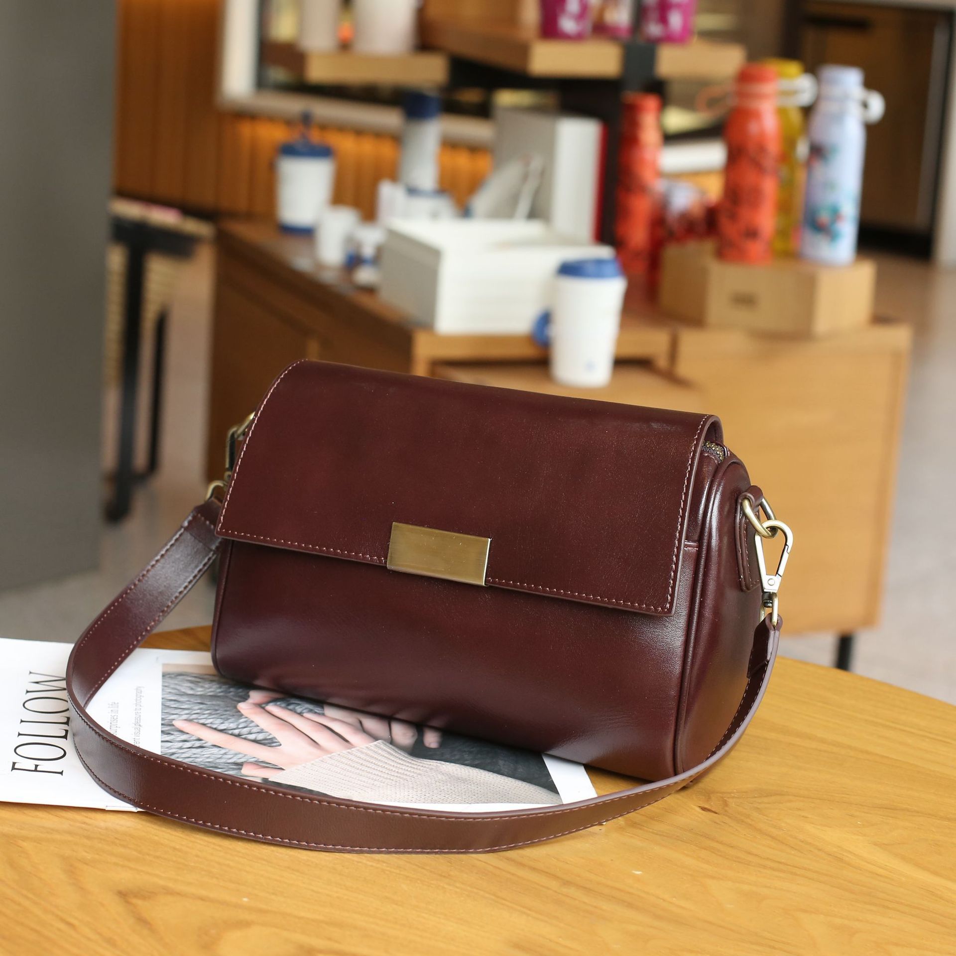 Vegetable Tanned Top Grain Cowhide Women's Shoulder Bag - Fashionable Multi-Compartment Large Capacity Practical Motorcycle Square Bag - Thumbnail 8